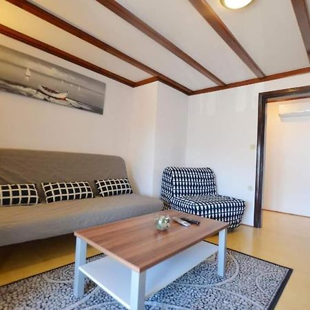 Tony Apartments Rovinj Eksteriør bilde