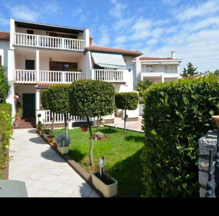 Tony Apartments Rovinj Eksteriør bilde