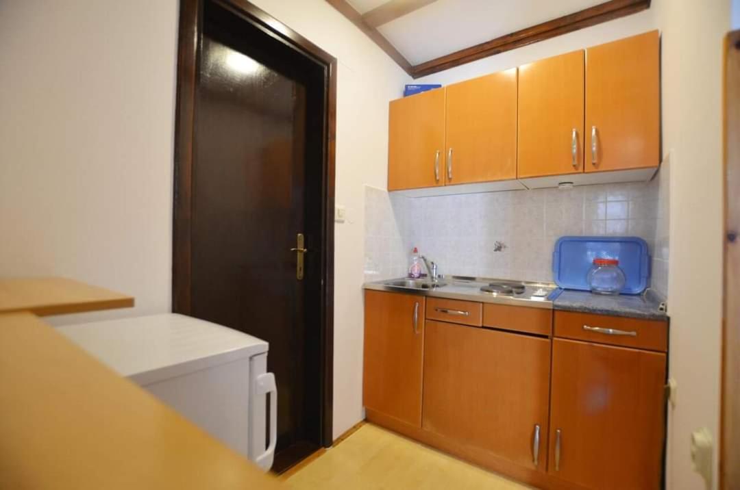 Tony Apartments Rovinj Eksteriør bilde