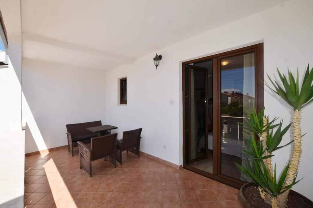 Tony Apartments Rovinj Rom bilde